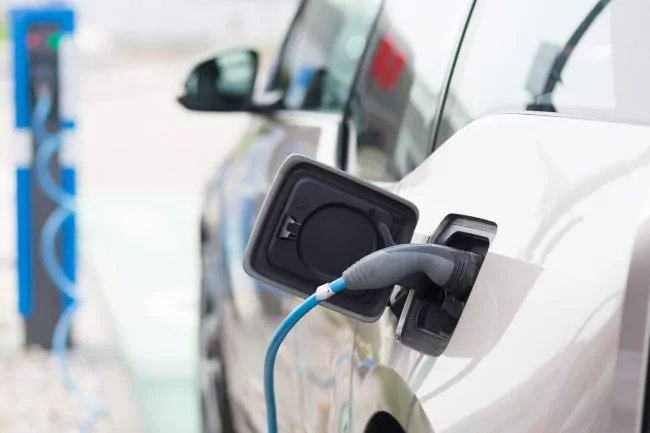 Cum sa va incarcati vehiculul electric?