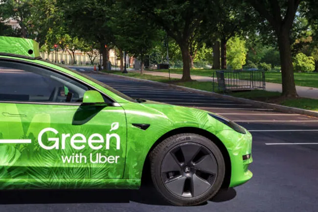 Uber Green - Plimbari durabile in vehicule electrice